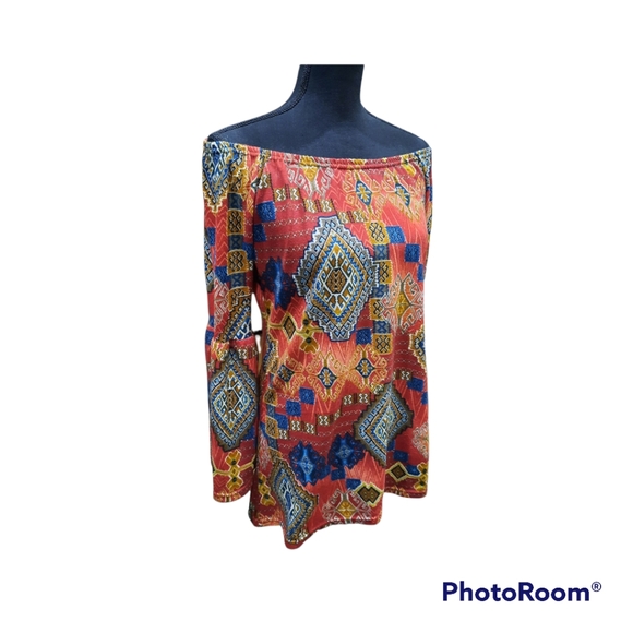 WinWin Tops - WinWin bell sleeve multicolor tunic top